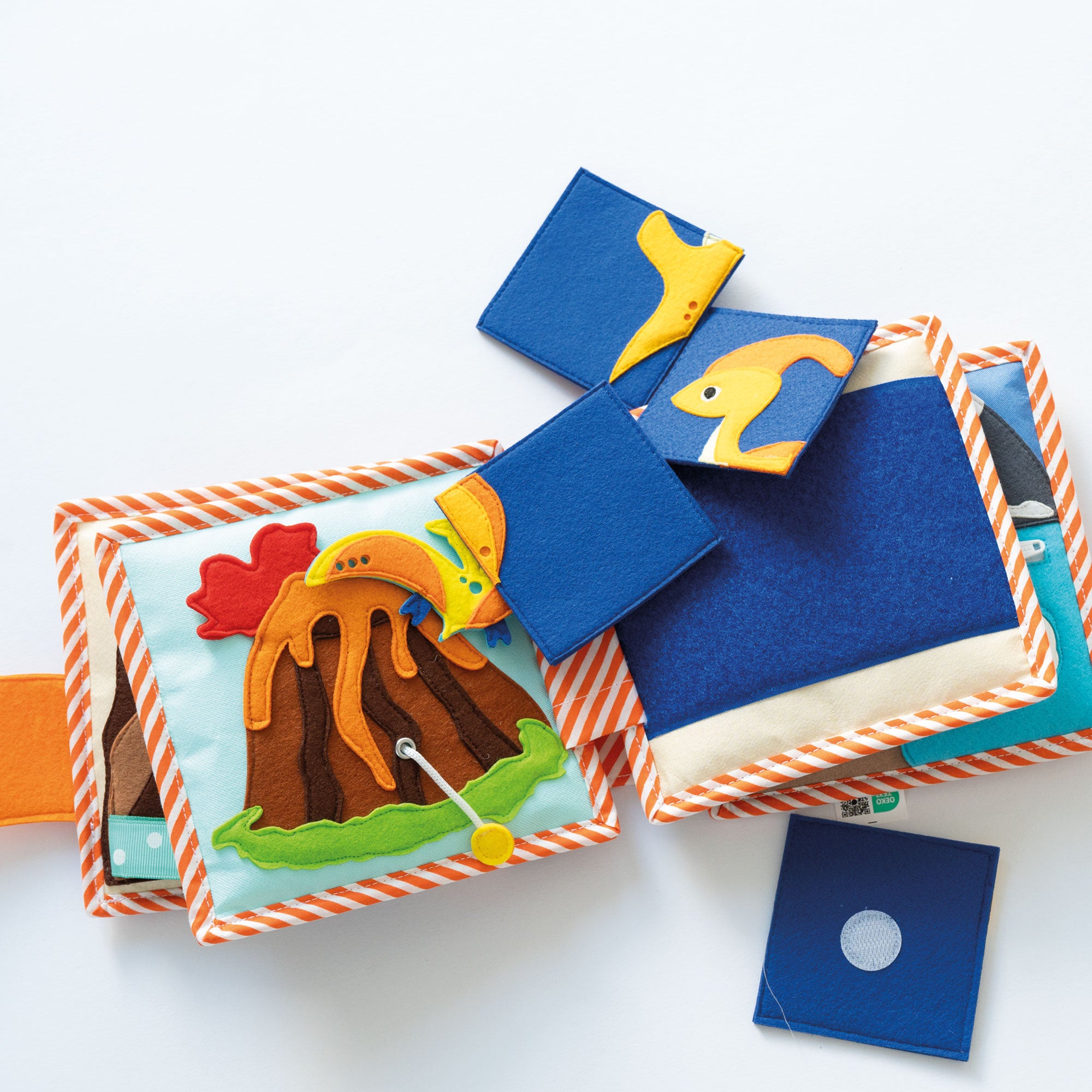 Dino amis – Mini quiet book de 6 pages